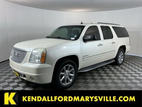 Used 2011 GMC Yukon XL Denali AWD/4WD image 1