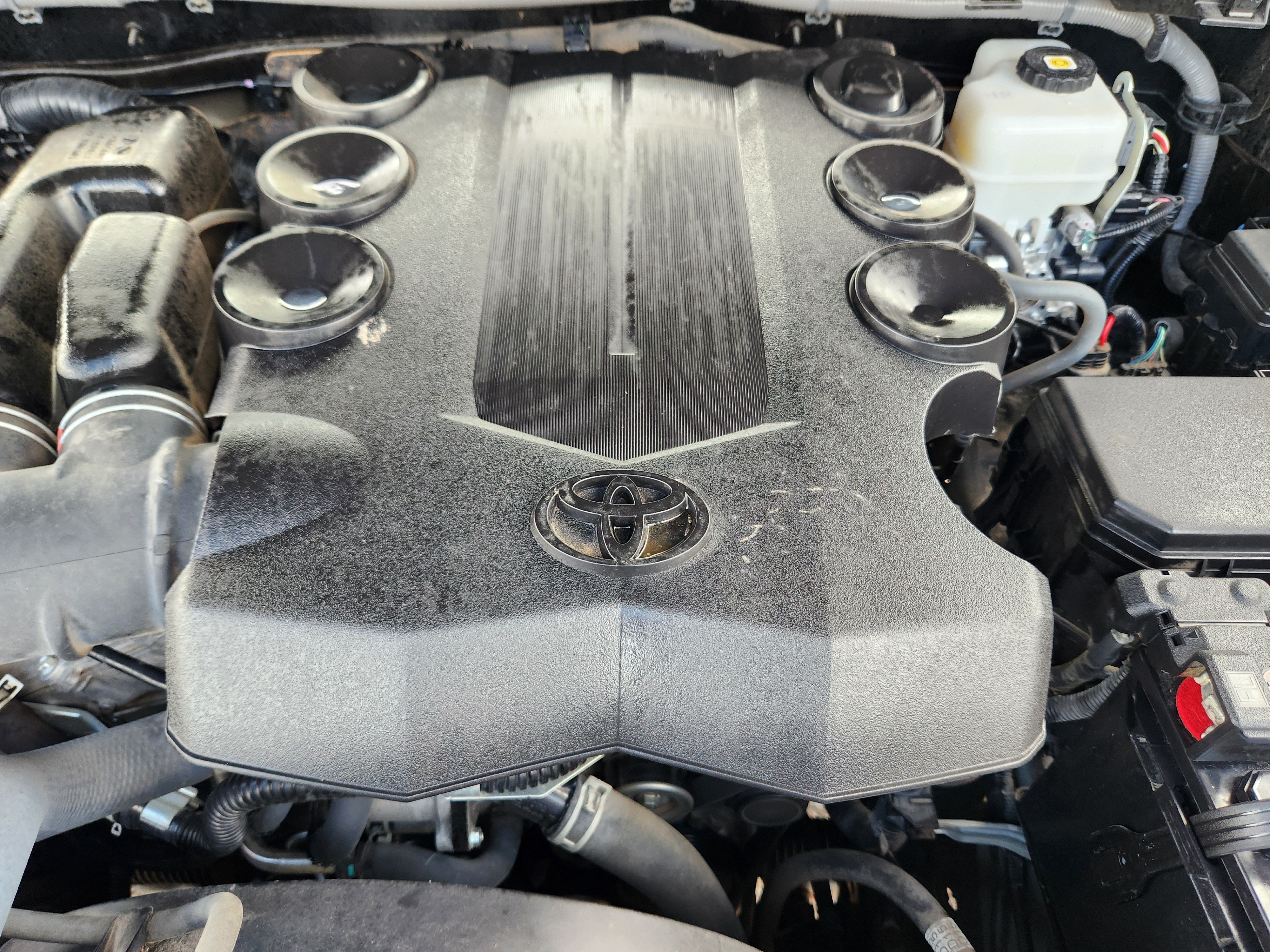 Used 2023 Toyota 4Runner SR5 AWD/4WD image 21