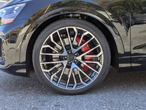 New 2026 Audi SQ8 Prestige AWD/4WD image 10