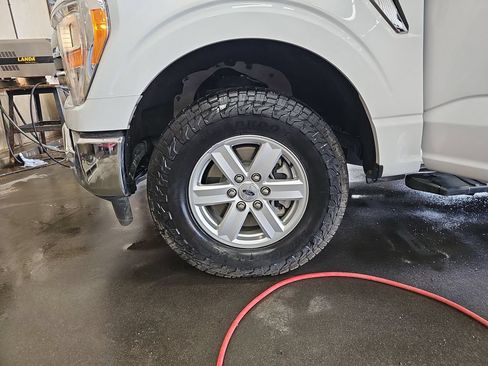 Used 2022 Ford F150 XLT w/ Equipment Group 301A Mid AWD/4WD image 32