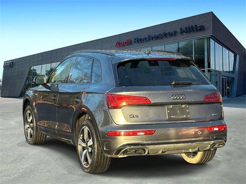 Used 2023 Audi Q5 2.0T Premium Plus w/ Premium Plus Package image 4