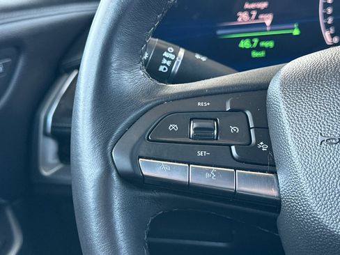 Used 2024 Cadillac XT4 Premium Luxury image 38