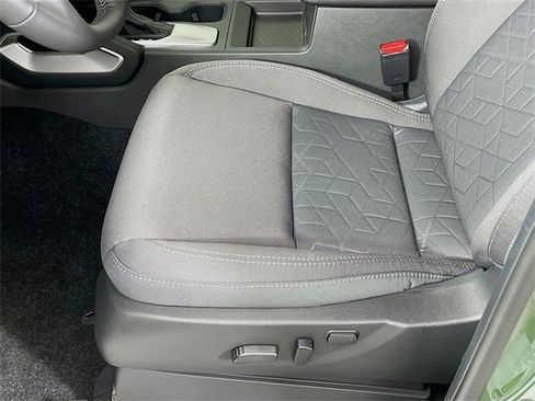 New 2026 Nissan Frontier SV w/ SV Convenience Package image 18