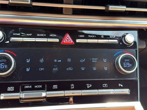 Used 2026 Hyundai Santa Fe Calligraphy AWD/4WD image 34