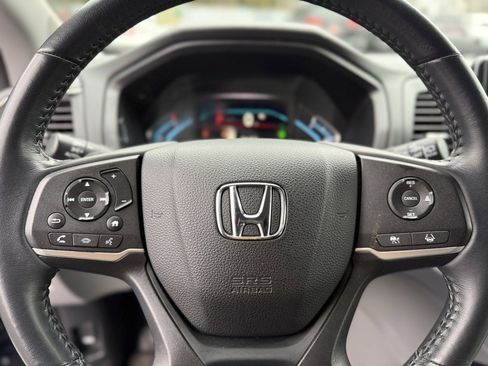 Used 2024 Honda Odyssey EX-L image 33