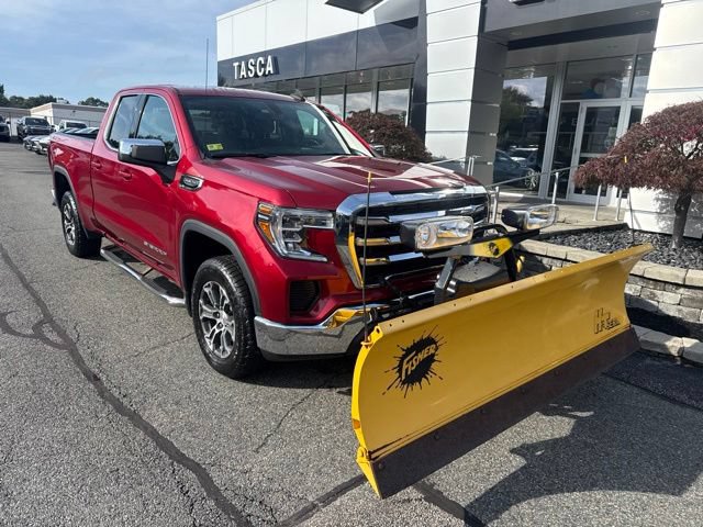 Used 2020 GMC Sierra 1500 SLE w/ SLE Value Package AWD/4WD image 1