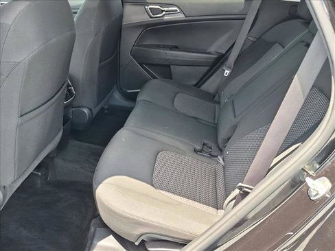 Used 2023 Kia Sportage LX FWD image 18