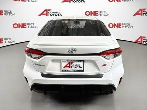 Certified 2024 Toyota Corolla SE FWD image 7