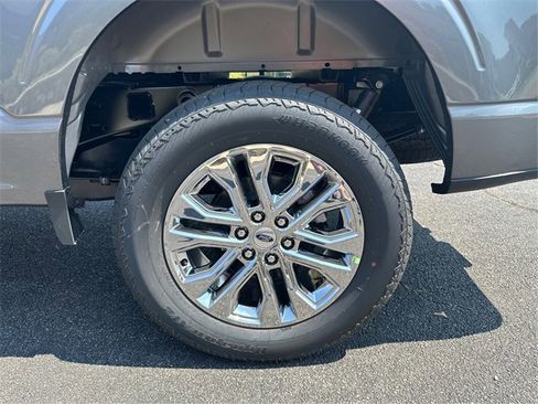 New 2025 Ford F150 XLT w/ Equipment Group 302A MID image 14