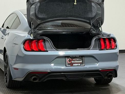 Used 2019 Ford Mustang Coupe w/ Black Accent Package RWD image 11