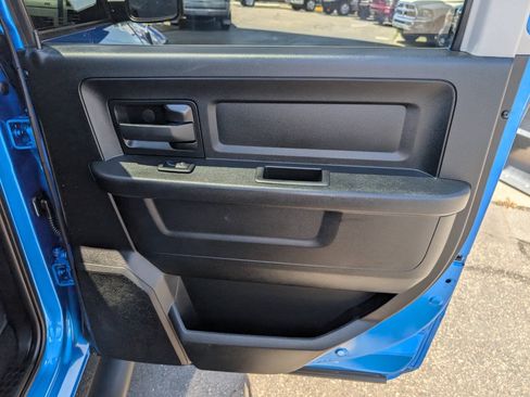Used 2020 RAM 1500 Express w/ Wheel & Sound Group AWD/4WD image 35