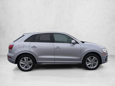Used 2018 Audi Q3 2.0T Premium Plus w/ Premium Plus Package image 4