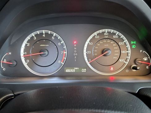 Used 2011 Honda Accord EX-L image 27