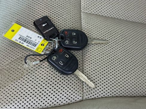 Used 2013 Lincoln Navigator 2WD w/ HD Trailer Tow Pkg image 37
