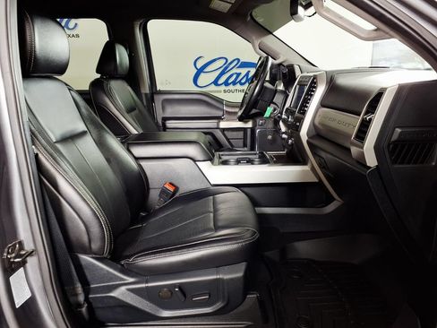 Used 2021 Ford F250 Lariat AWD/4WD image 11