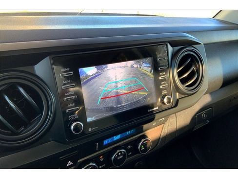 Used 2022 Toyota Tacoma SR image 23