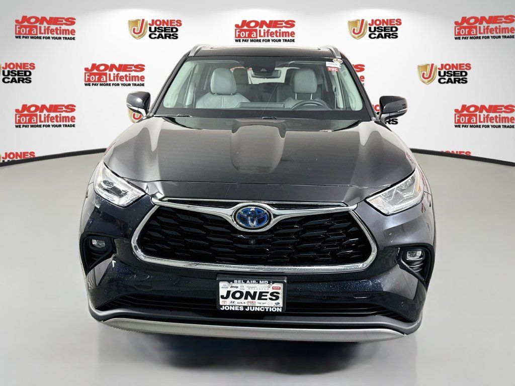 Certified 2020 Toyota Highlander Platinum AWD/4WD image 14
