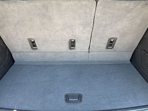 Used 2024 GMC Yukon AT4 w/ AT4 Premium Package image 10