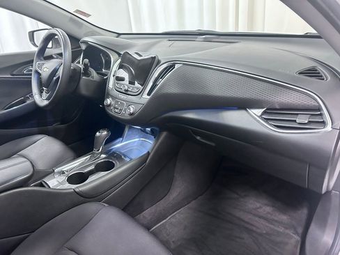 Used 2016 Chevrolet Malibu LT image 23