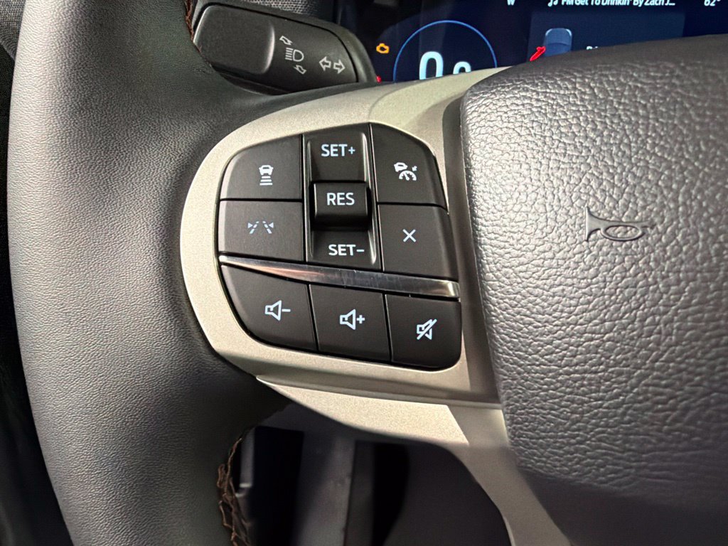 New 2027 Ford Explorer Active AWD/4WD image 17