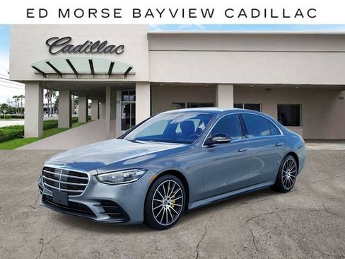 Used 2021 Mercedes-Benz S 580 4MATIC Sedan w/ AMG Line image 1