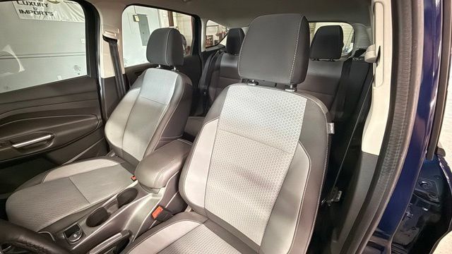 Used 2017 Ford C-MAX SE FWD image 14