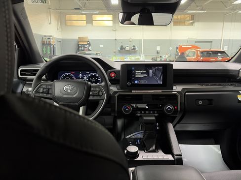 New 2025 Toyota Tacoma TRD Sport image 25