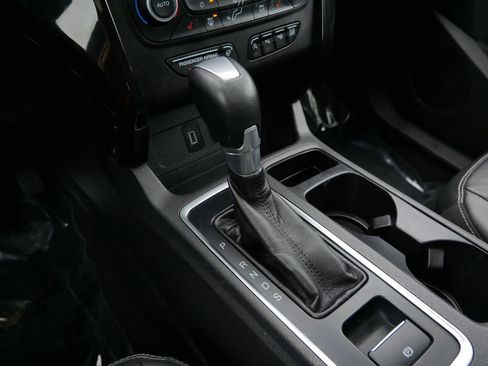Certified 2018 Ford Escape Titanium AWD/4WD image 23