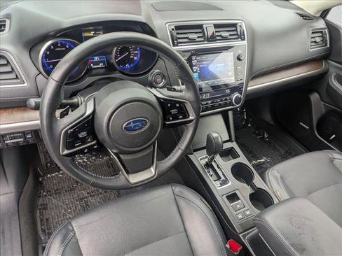 Used 2018 Subaru Outback 3.6R Limited image 10