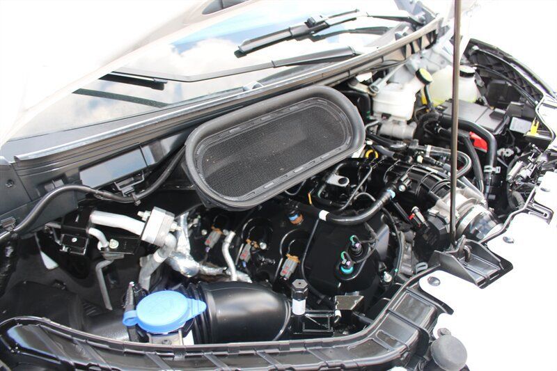 Used 2026 Ford Transit 350 XLT RWD image 39