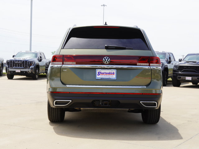 Used 2026 Volkswagen Atlas SE FWD image 4
