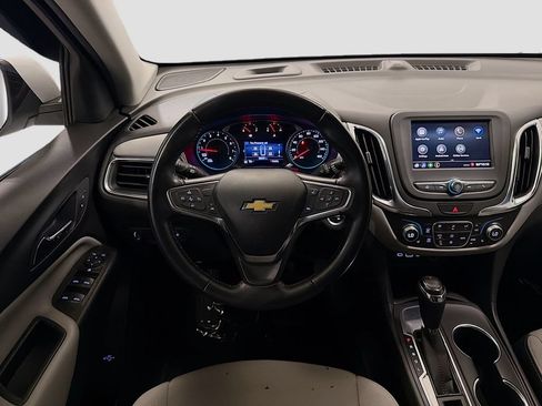 Used 2021 Chevrolet Equinox LT FWD image 22