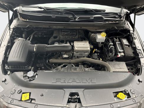 Used 2023 RAM 1500 Laramie AWD/4WD image 26