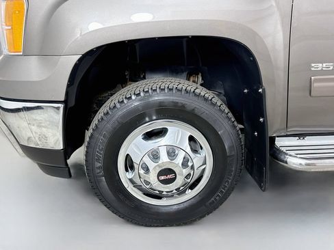 Used 2013 GMC Sierra 3500 SLT AWD/4WD image 30