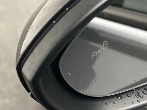 Used 2024 Volkswagen Jetta Sport image 5