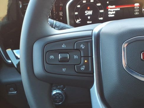 New 2026 GMC Sierra 1500 Elevation image 16