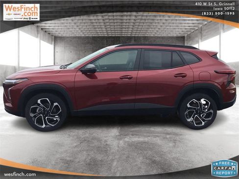 Used 2024 Chevrolet Trax RS image 8