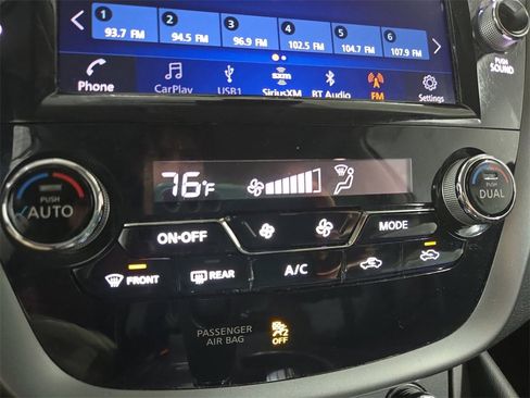 Used 2023 Nissan Murano SV image 19