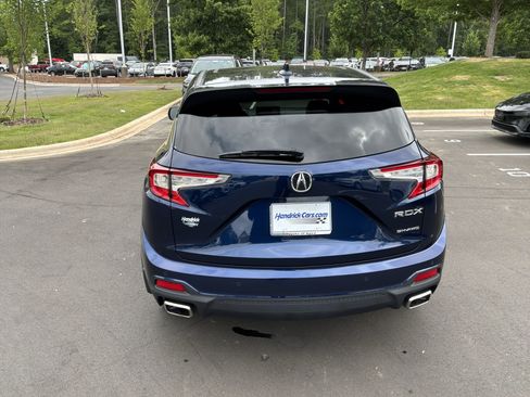 Used 2024 Acura RDX SH-AWD w/ Technology Package image 9