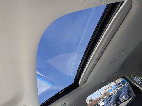 Certified 2022 Hyundai Kona SEL w/ Convenience Package image 27