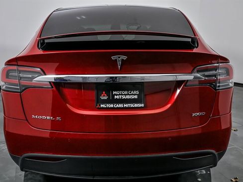 Used 2018 Tesla Model X 100D image 9