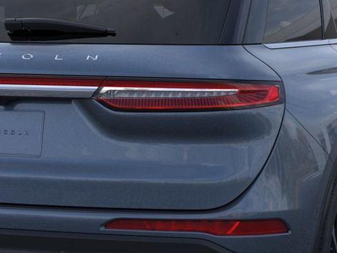 New 2026 Lincoln Corsair Reserve w/ Rear Removable Package Tray FWD image 21