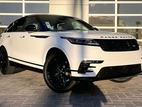 New 2026 Land Rover Range Rover Velar Dynamic SE image 2