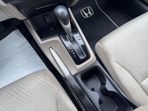 Used 2015 Honda Civic LX image 16