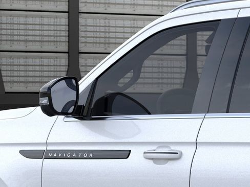 New 2026 Lincoln Navigator Black Label AWD/4WD image 20