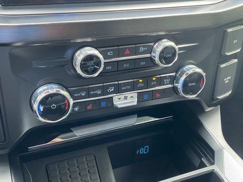 Used 2025 Ford F250 Lariat w/ Lariat Ultimate Package AWD/4WD image 24