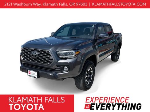 Used 2020 Toyota Tacoma TRD Off-Road AWD/4WD image 1