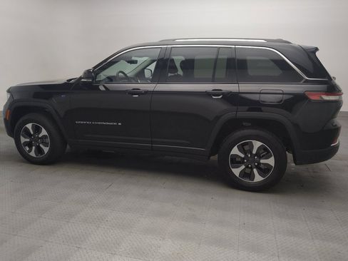 Used 2022 Jeep Grand Cherokee Limited 4xe w/ Luxury Tech Group II AWD/4WD image 3