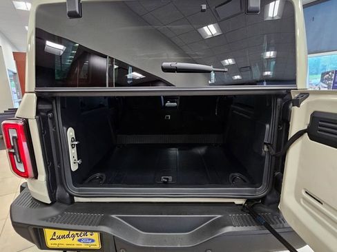 New 2025 Ford Bronco Badlands image 5