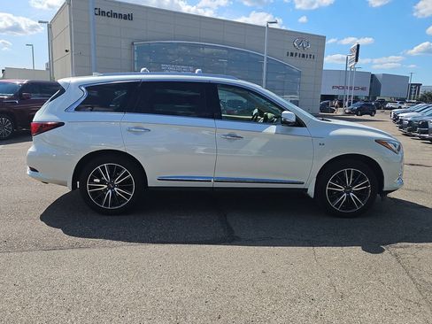 Used 2018 INFINITI QX60 Luxe w/ Deluxe Technology Package AWD/4WD image 6